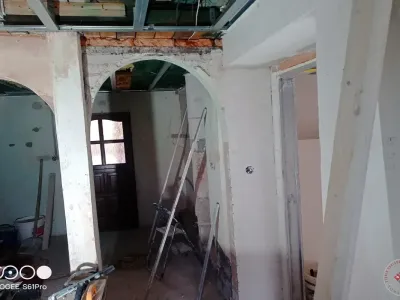 rekonstrukce-omitky-rodinny-dum-pardubice-vstupni-hala-12