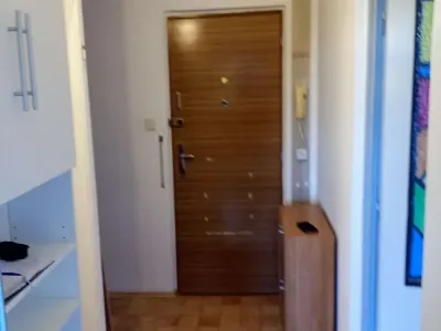 Původní stav bytového jádra před rekonstrukcí v Hradci Králové