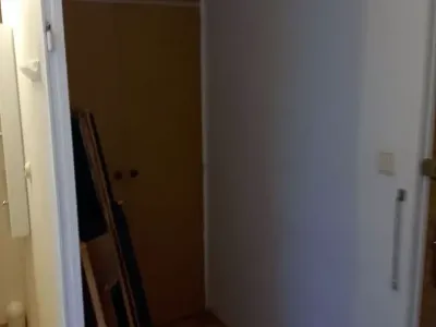 Původní stav bytového jádra před rekonstrukcí v Hradci Králové